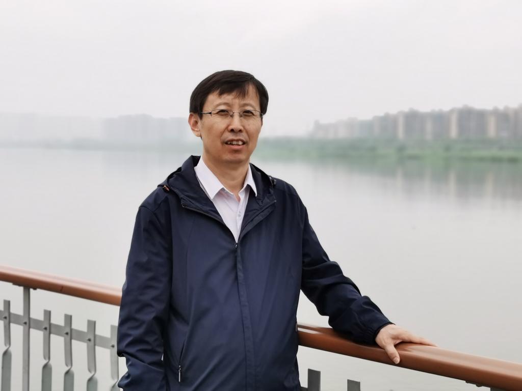 哈斯同力嘎 院长 副教授