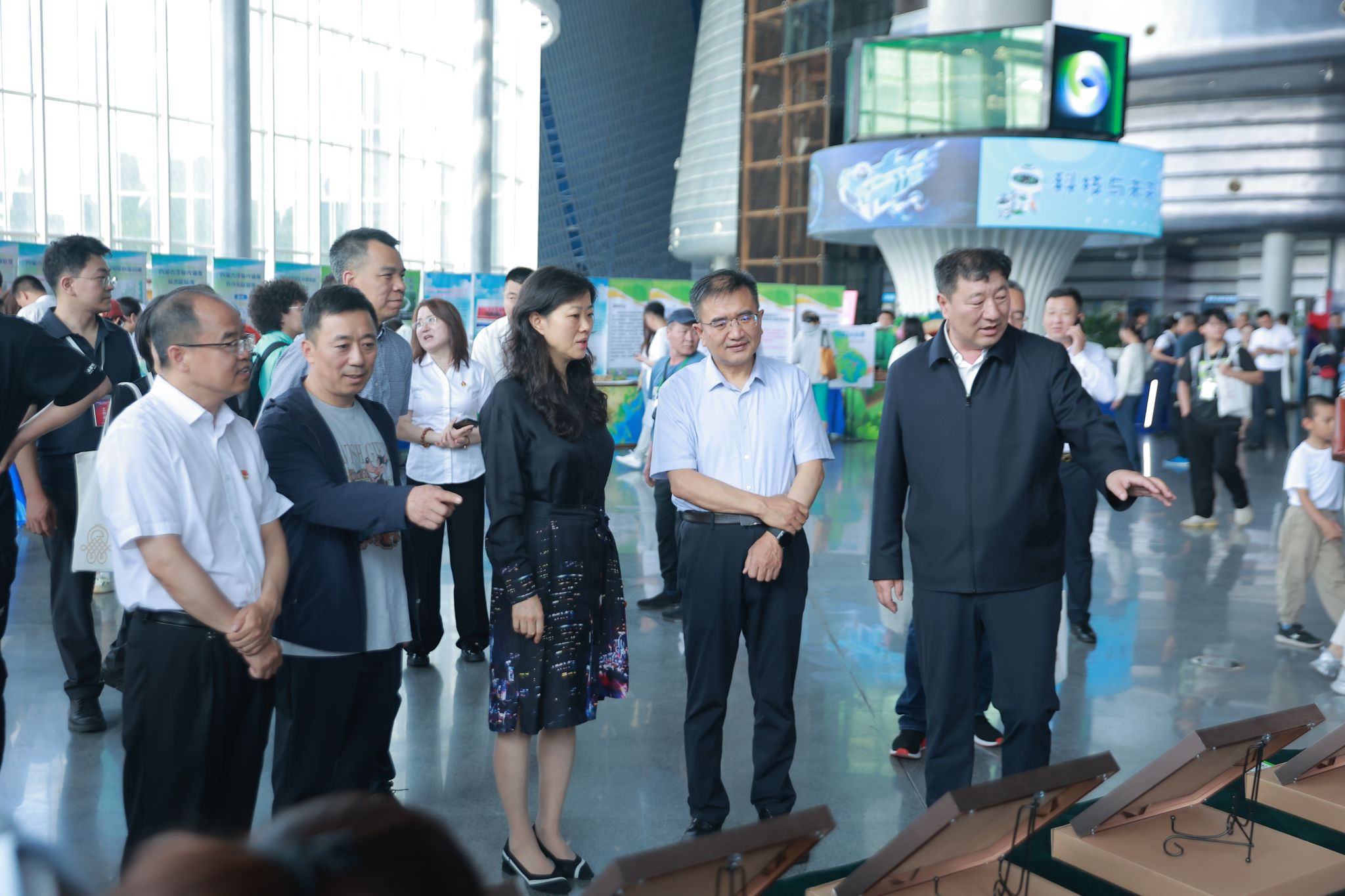 Beat365参加“石榴籽e起来——中华民族共同体体验”科创宣展活动