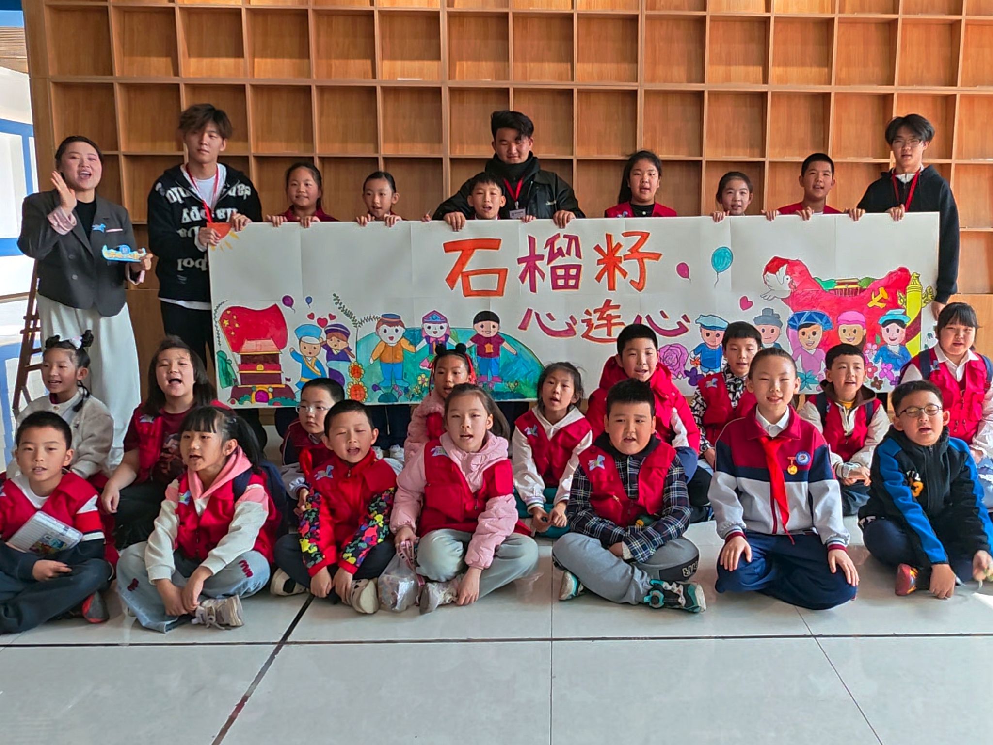 Beat365与内蒙古广播电视台联合开展“一馆看千年”奔腾小记者团社会实践活动