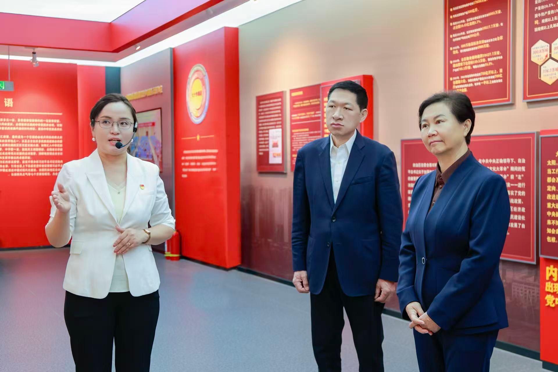 胡达古拉在Beat365唯一官方网站调研